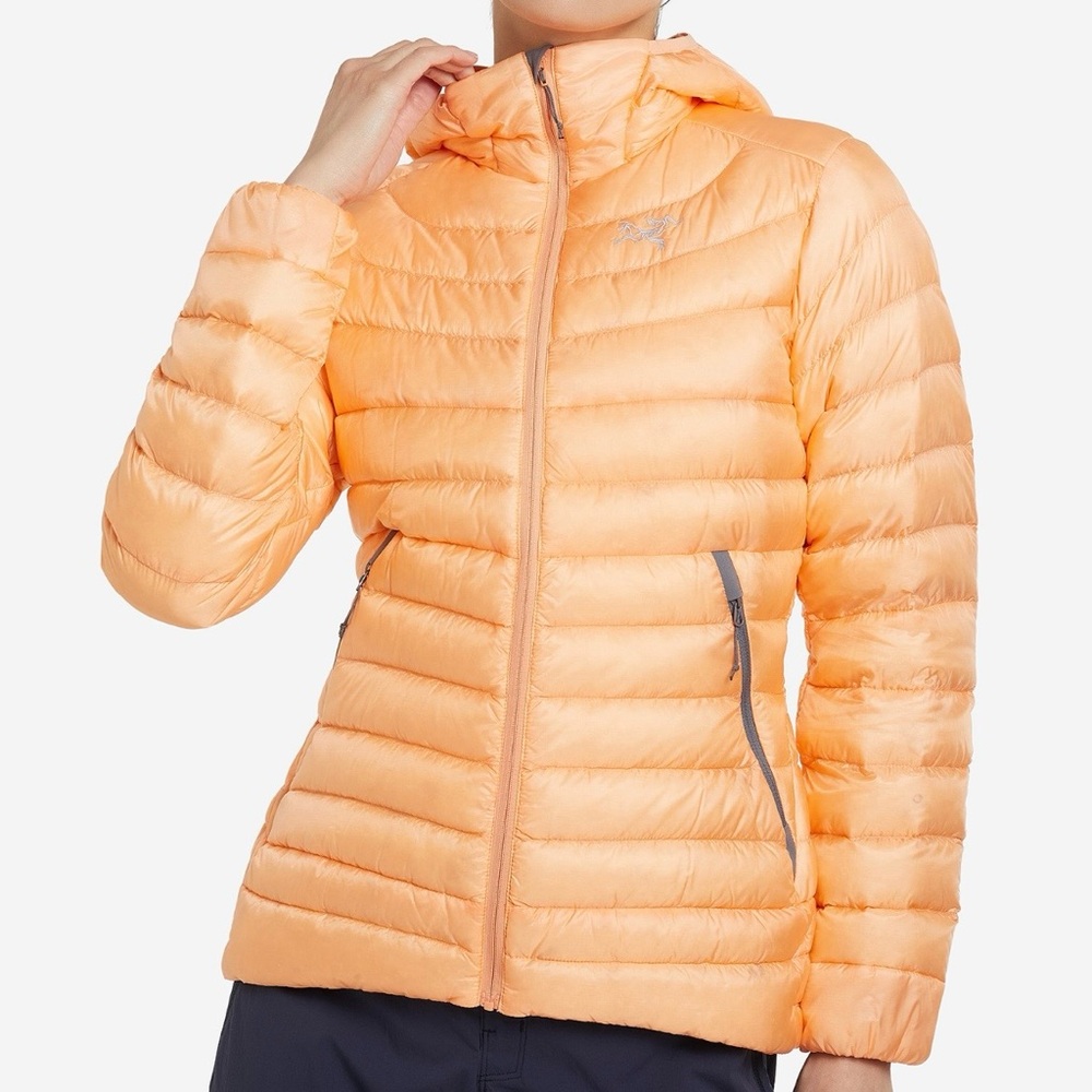 Arc’teryx Women’s Cerium LT Hoody XL | Lightweight Down Packable Jacket | Peach